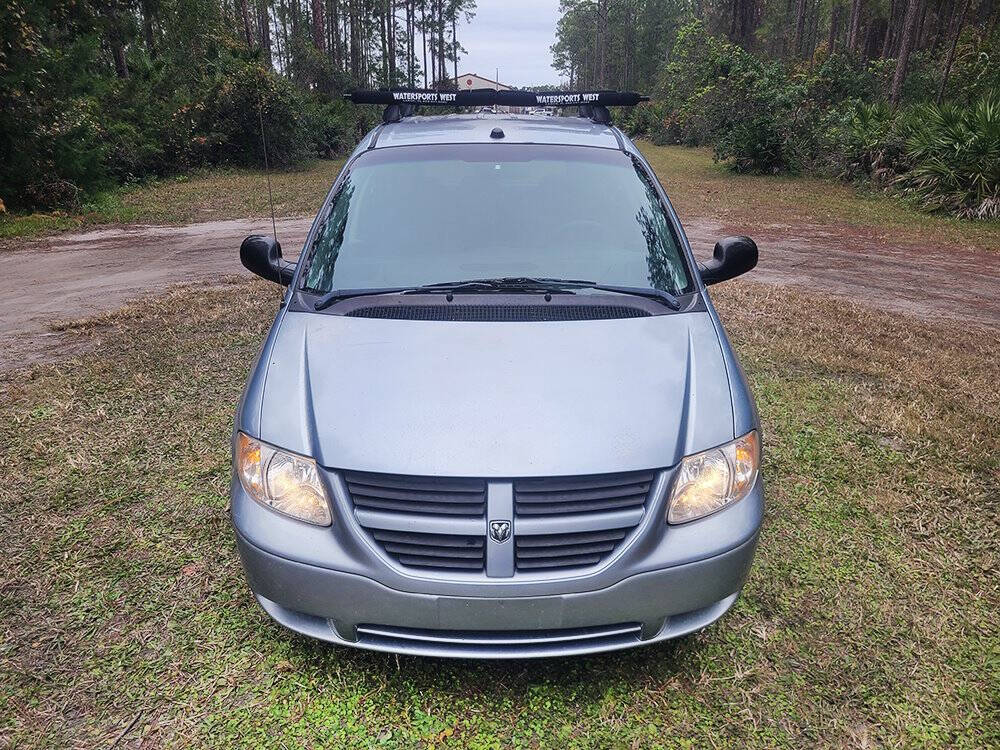 2005 Dodge Grand Caravan for sale at Flagler Auto Center in Bunnell, FL