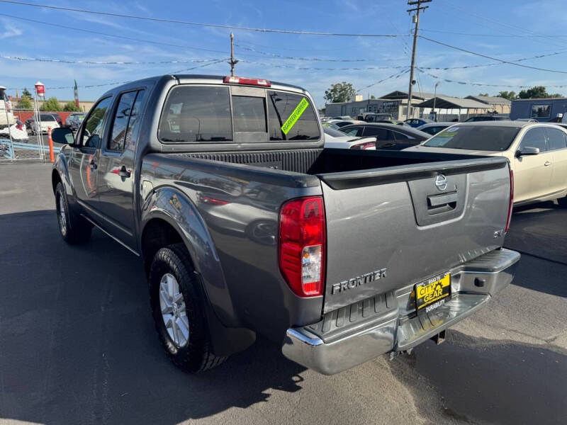 2021 Nissan Frontier SV