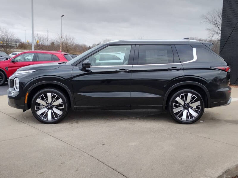 2025 Mitsubishi Outlander SEL