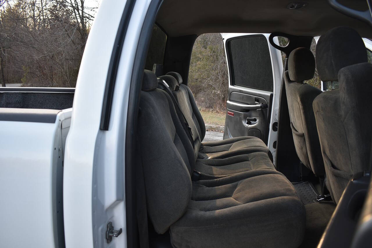 2005 Chevrolet Silverado 2500HD for sale at MYERS AUTO GROUP LLC in Bloomington, IN