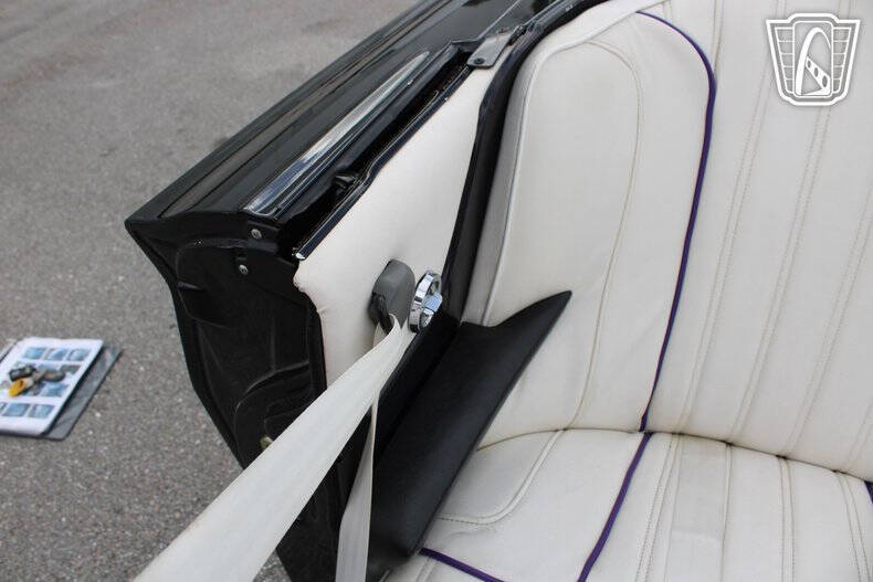 1964 Ford Thunderbird