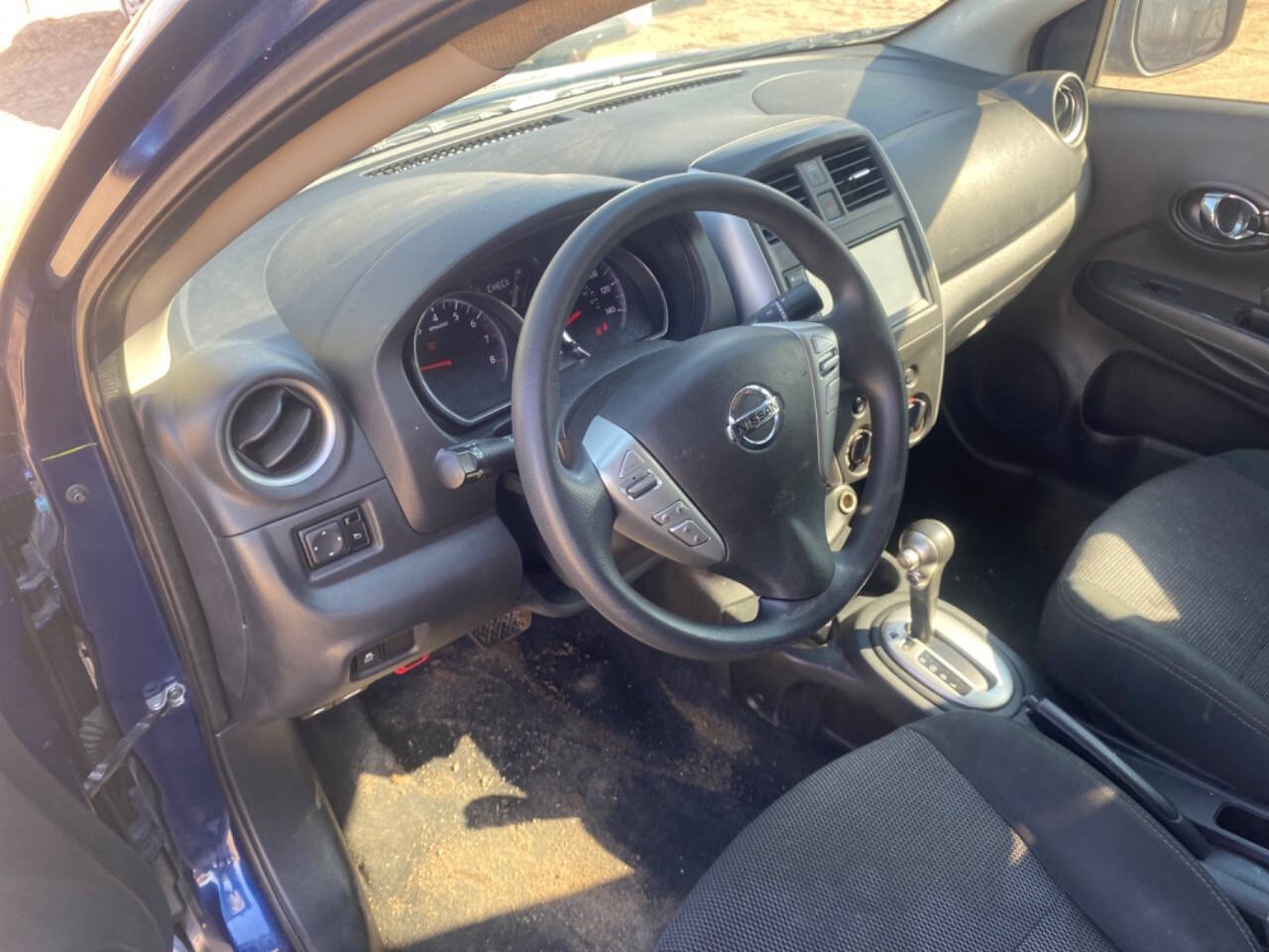 2019 Nissan Versa for sale at GLOBAL VEHICLE EXCHANGE LLC in Somerton, AZ