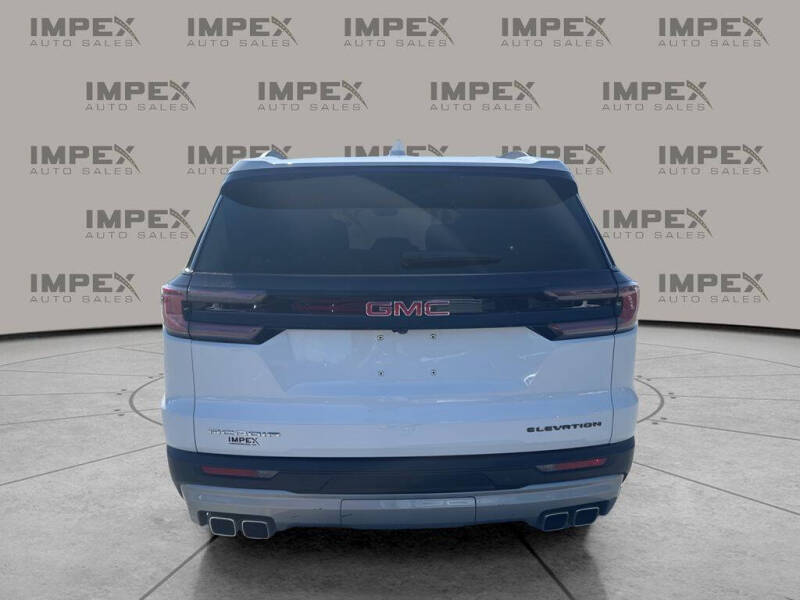 2025 GMC Acadia Elevation