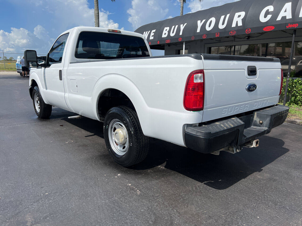 2016 Ford F-250 Super Duty  - $16,900