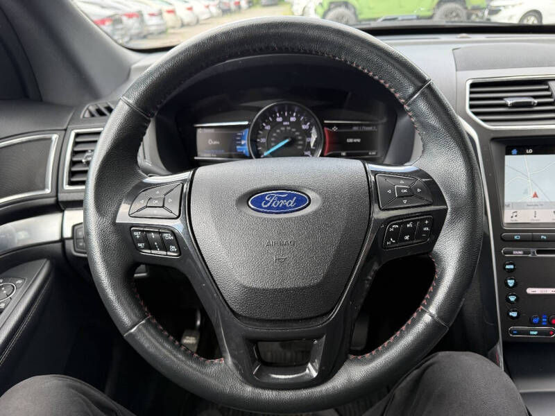 2018 Ford Explorer Sport