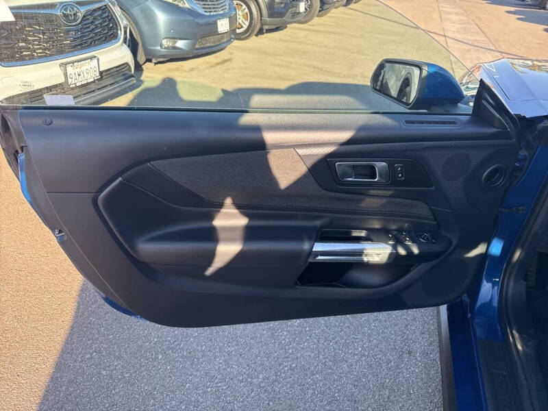 2024 Ford Mustang EcoBoost