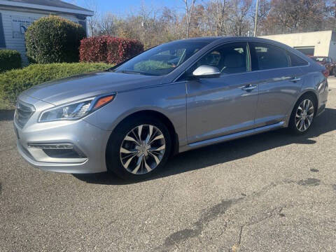 2017 Hyundai Sonata for sale at Paramount Motors in Taylor MI