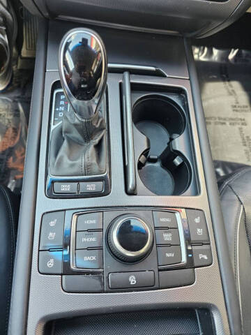 2017 Genesis G80