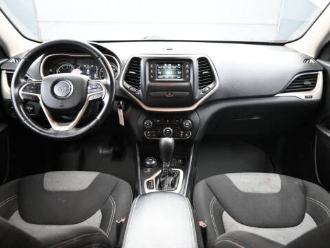 2016 Jeep Cherokee