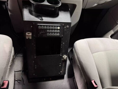 2012 Ford E-Series E-350 SD