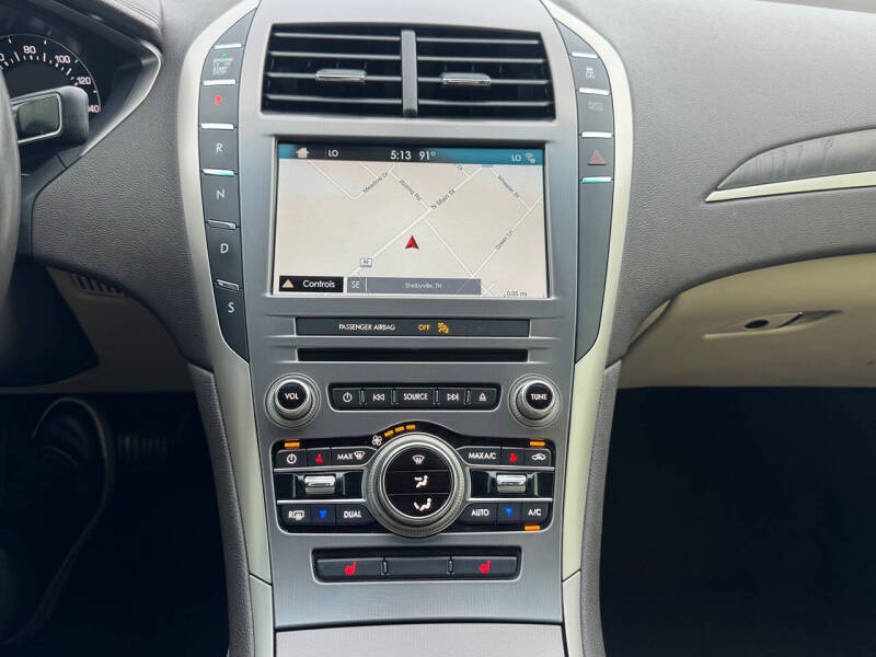2018 Lincoln MKZ Select