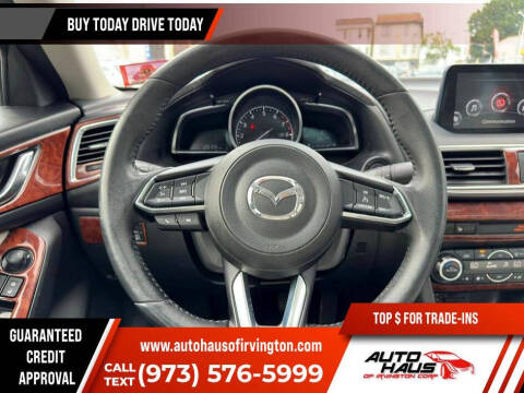 2017 Mazda MAZDA3 Grand Touring