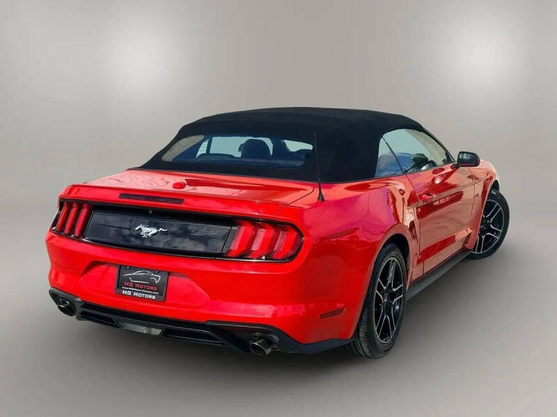 2023 Ford Mustang EcoBoost Premium