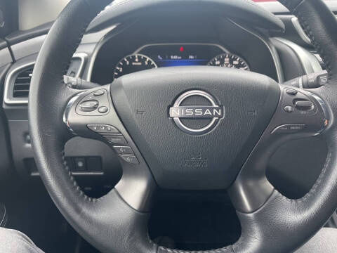 2023 Nissan Murano SV