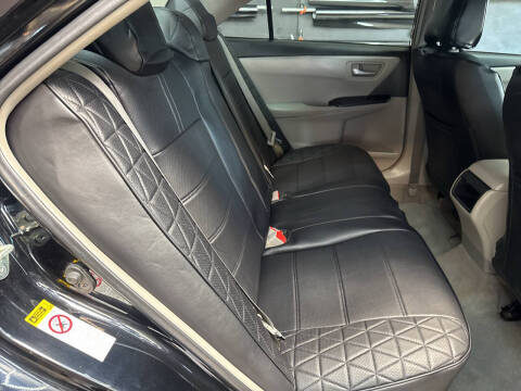 2016 Toyota Camry LE