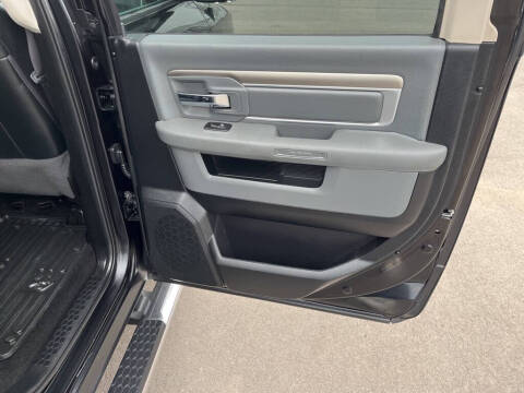 2016 RAM 1500 Big Horn