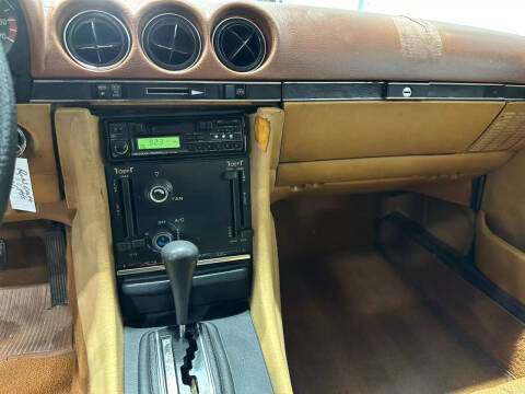 1975 Mercedes-Benz 450-Class