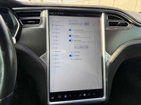 2016 Tesla Model S 70