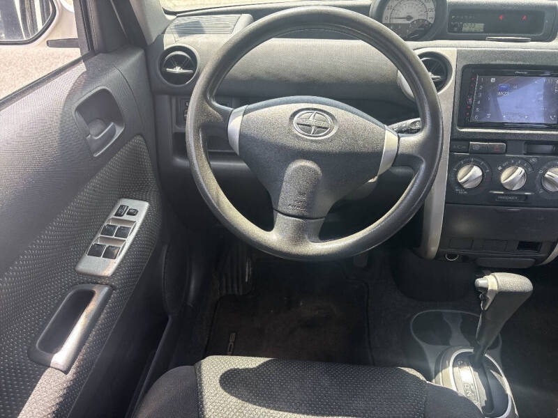 2005 Scion xB