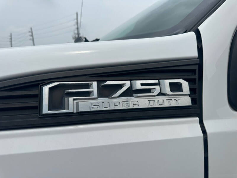 2017 Ford F-750 Super Duty