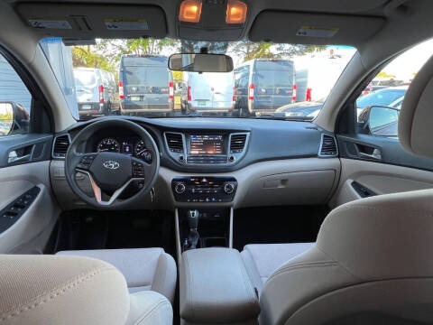2018 Hyundai Tucson SEL
