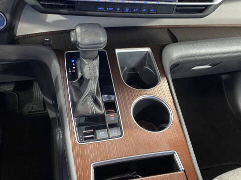 2023 Toyota Sienna LE 8-Passenger