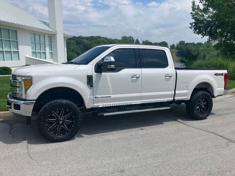 2017 Ford F-250 Super Duty for sale at Car Connections in Kansas City MO