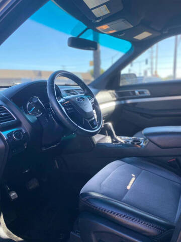 2017 Ford Explorer XLT