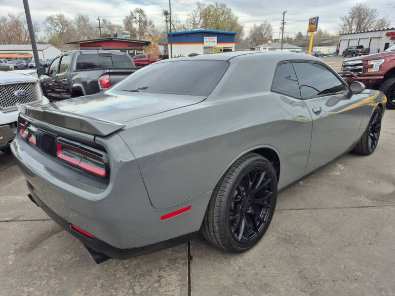 2017 Dodge Challenger