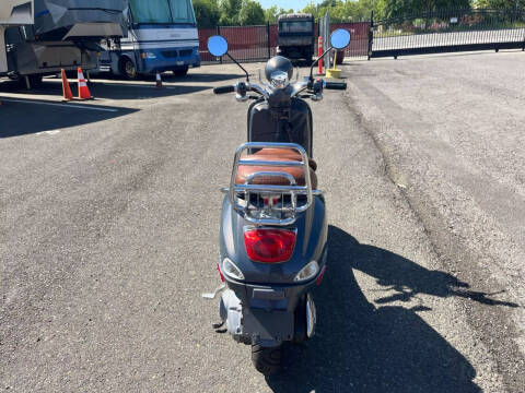 2007 Vespa LX 150