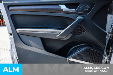 2022 Audi Q5 quattro Premium Plus 40 TFSI