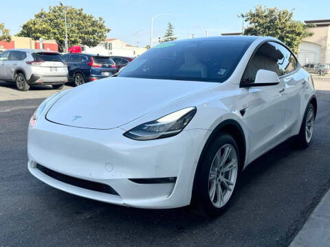 2022 Tesla Model Y Long Range