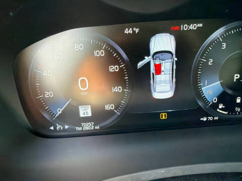 2022 Volvo S60 B5 Momentum