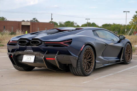 2025 Lamborghini Revuelto