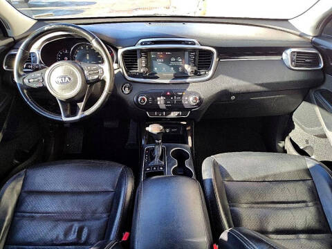 2017 Kia Sorento EX V6