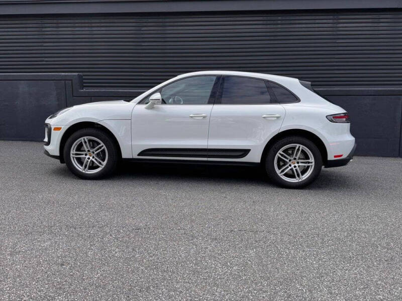 2026 Porsche Macan