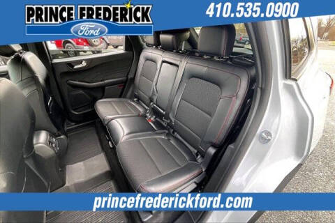 2025 Ford Escape Hybrid ST-Line Select