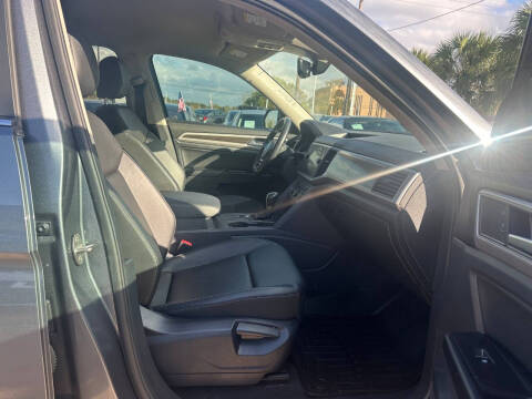 2019 Volkswagen Atlas V6 SE R-Line