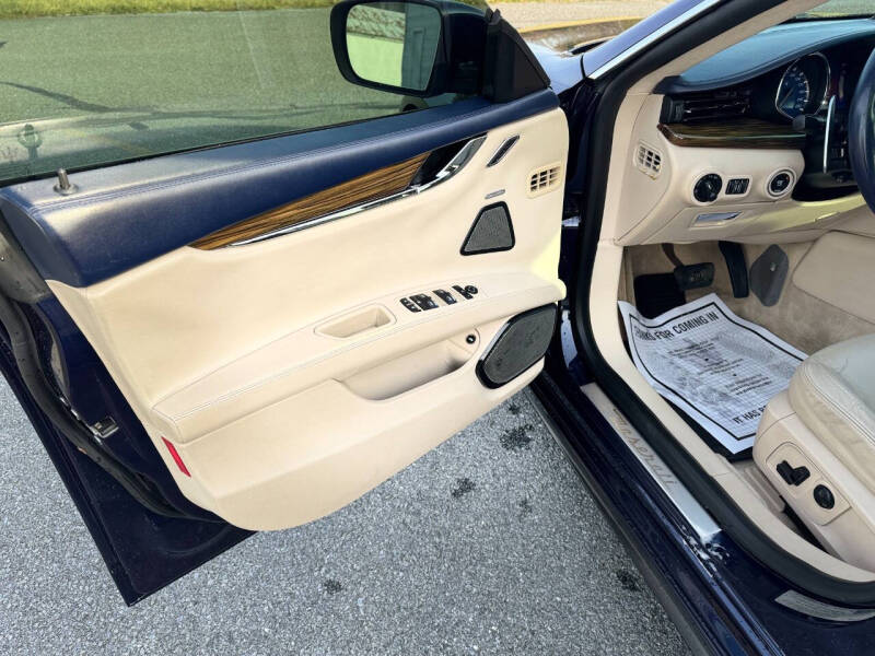 2014 Maserati Quattroporte Sport GT S