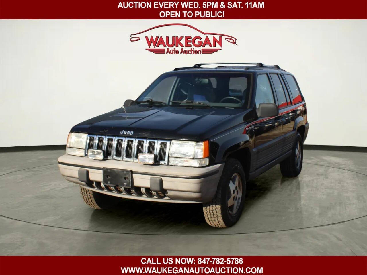 1995 Jeep Grand Cherokee Laredo 4dr 4WD SUV's photo