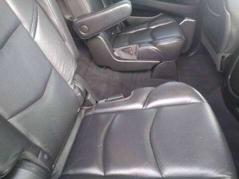 2019 Cadillac Escalade Luxury