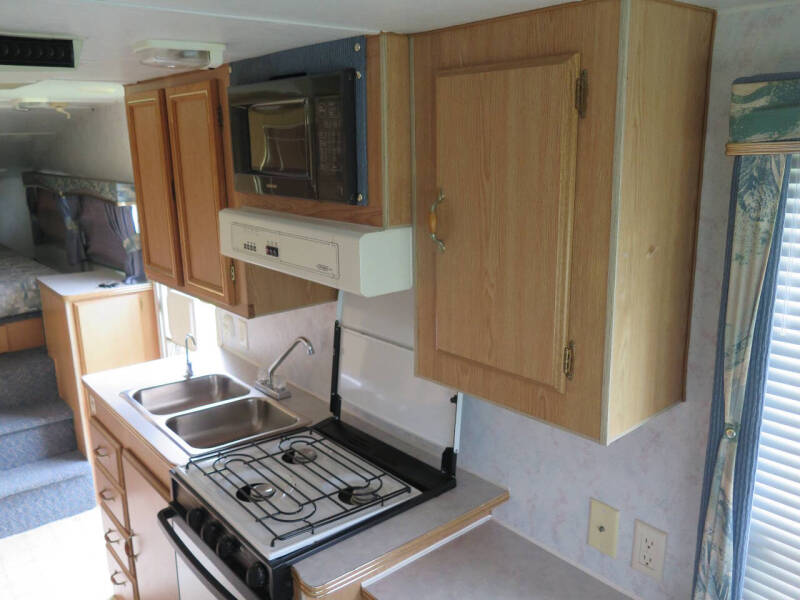 1999 Heartland Shadow Cruiser