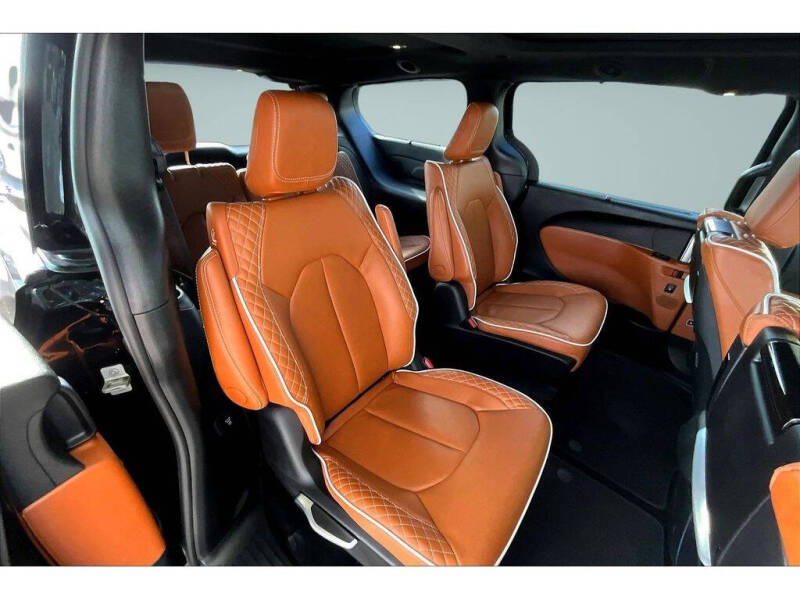 2024 Chrysler Pacifica Pinnacle