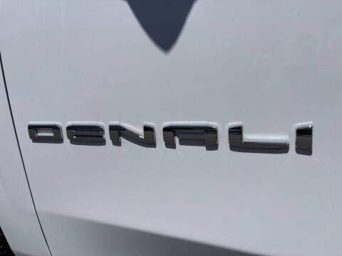 2024 GMC Yukon Denali