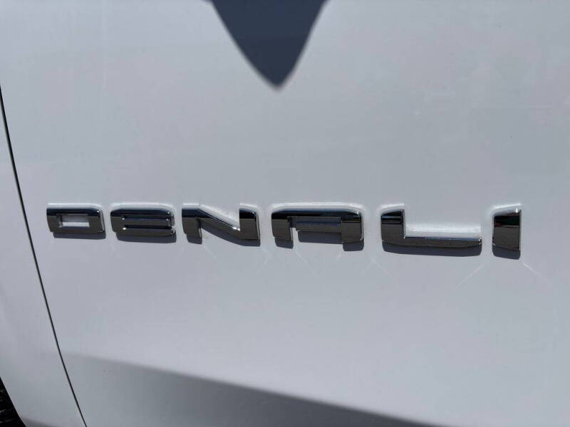 2024 GMC Yukon Denali