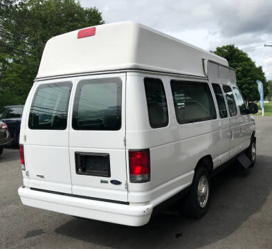 2014 Ford E-Series E-150