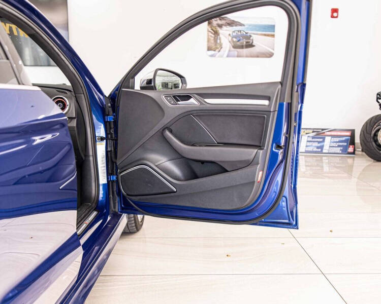 2015 Audi S3 2.0T quattro Prestige