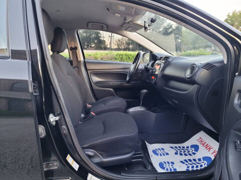 2015 Mitsubishi Mirage ES