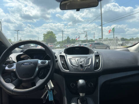 2014 Ford Escape S