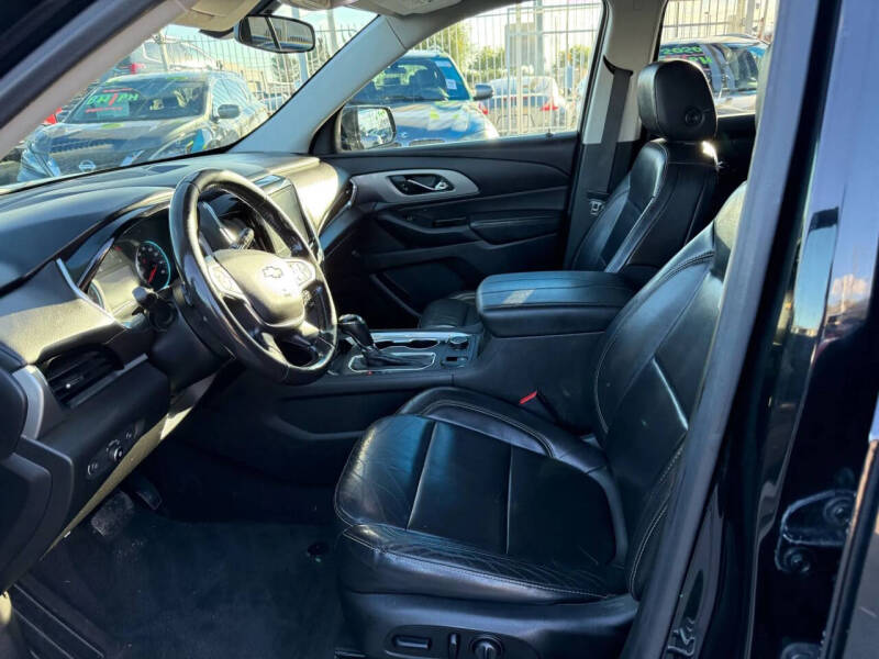 2020 Chevrolet Traverse LT Leather